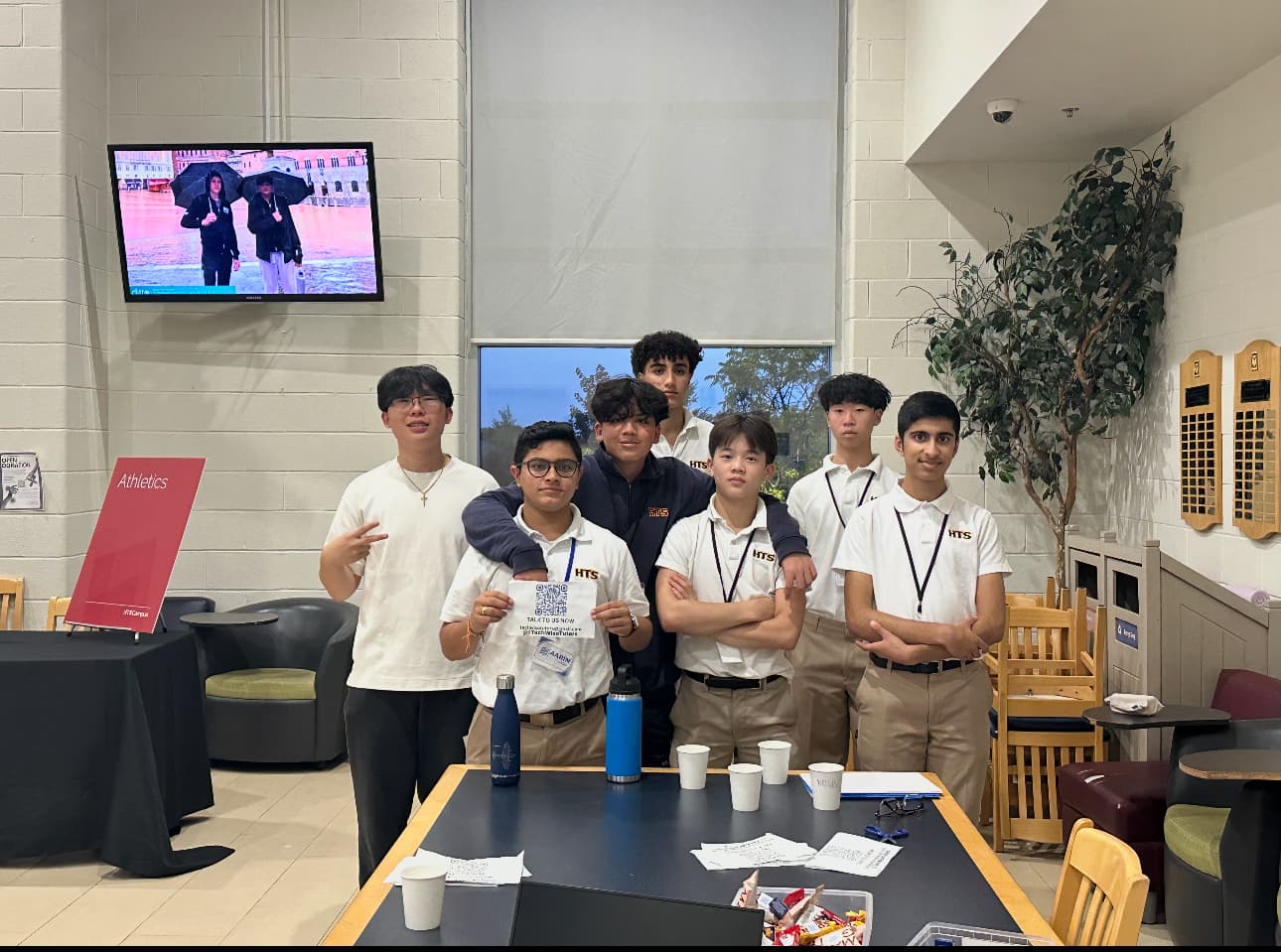 TechWiseTutors student volunteers at Holy Trinity School
